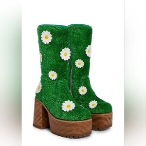 "HILLSIDE DAISY"  Embellished Green Platform Boots ( BRAND NEW !!!!!!!!!!!!!!!!